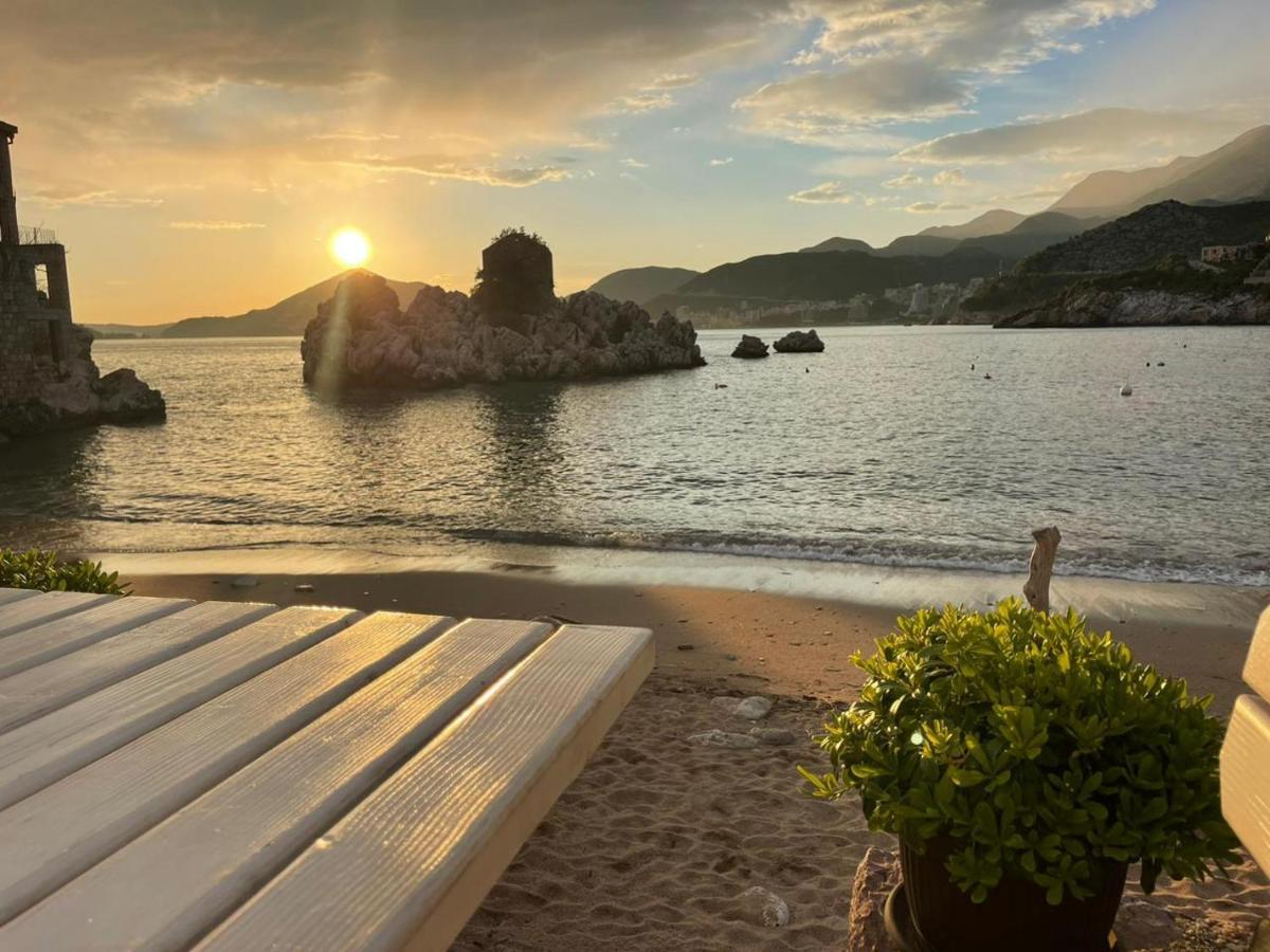 Przno Luxury Apartments Sveti Stefan Esterno foto
