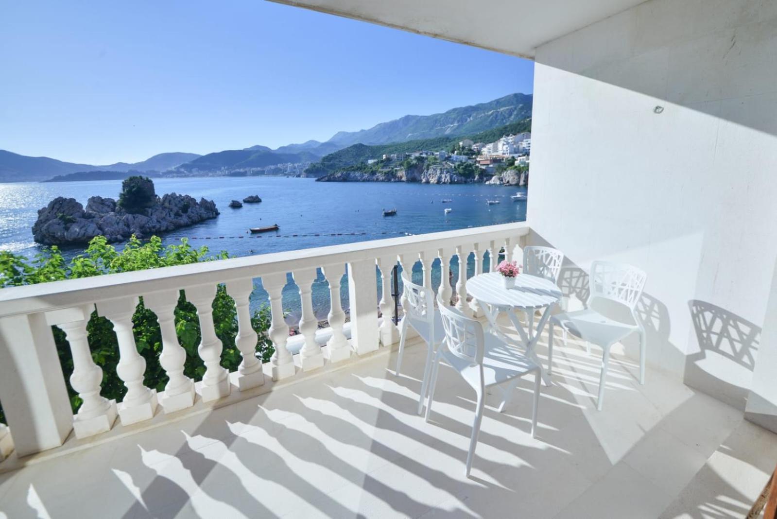 Przno Luxury Apartments Sveti Stefan Esterno foto