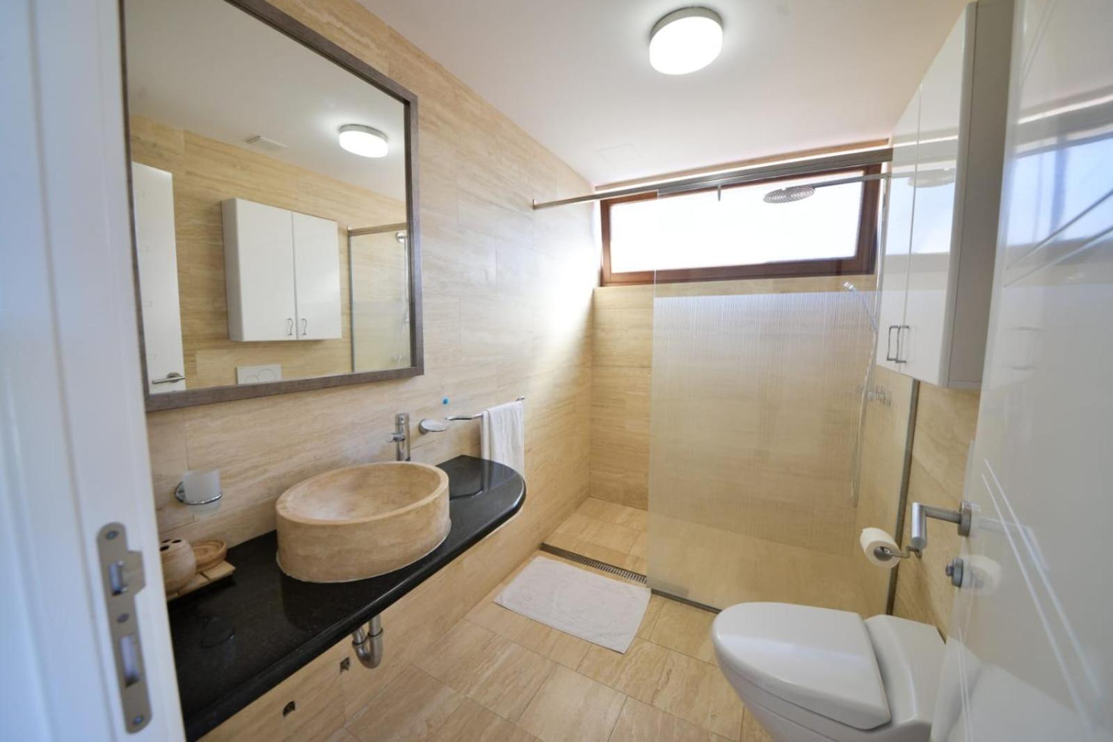 Przno Luxury Apartments Sveti Stefan Esterno foto