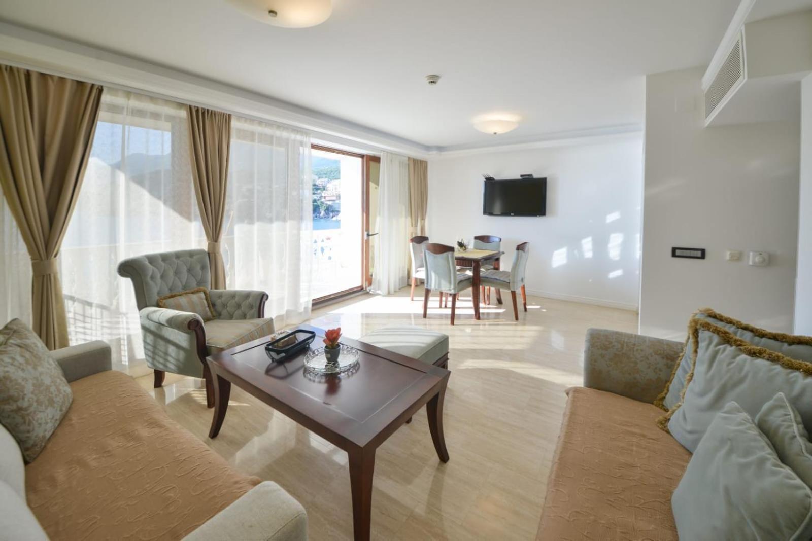 Przno Luxury Apartments Sveti Stefan Esterno foto